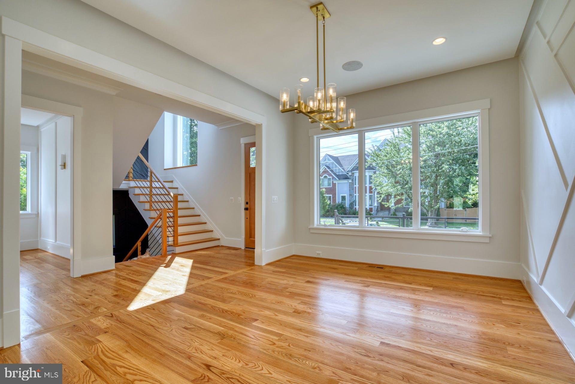 BROYHILLS MCLEAN ESTATES - Residential