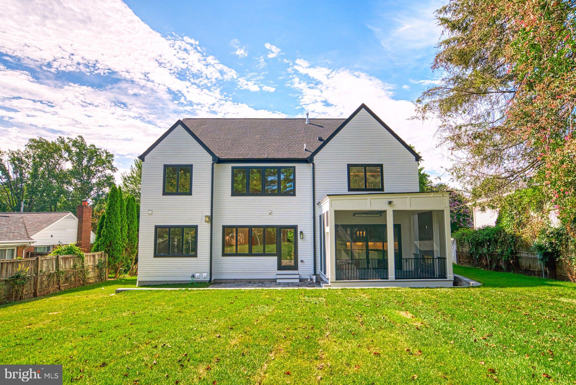 BROYHILLS MCLEAN ESTATES - Residential