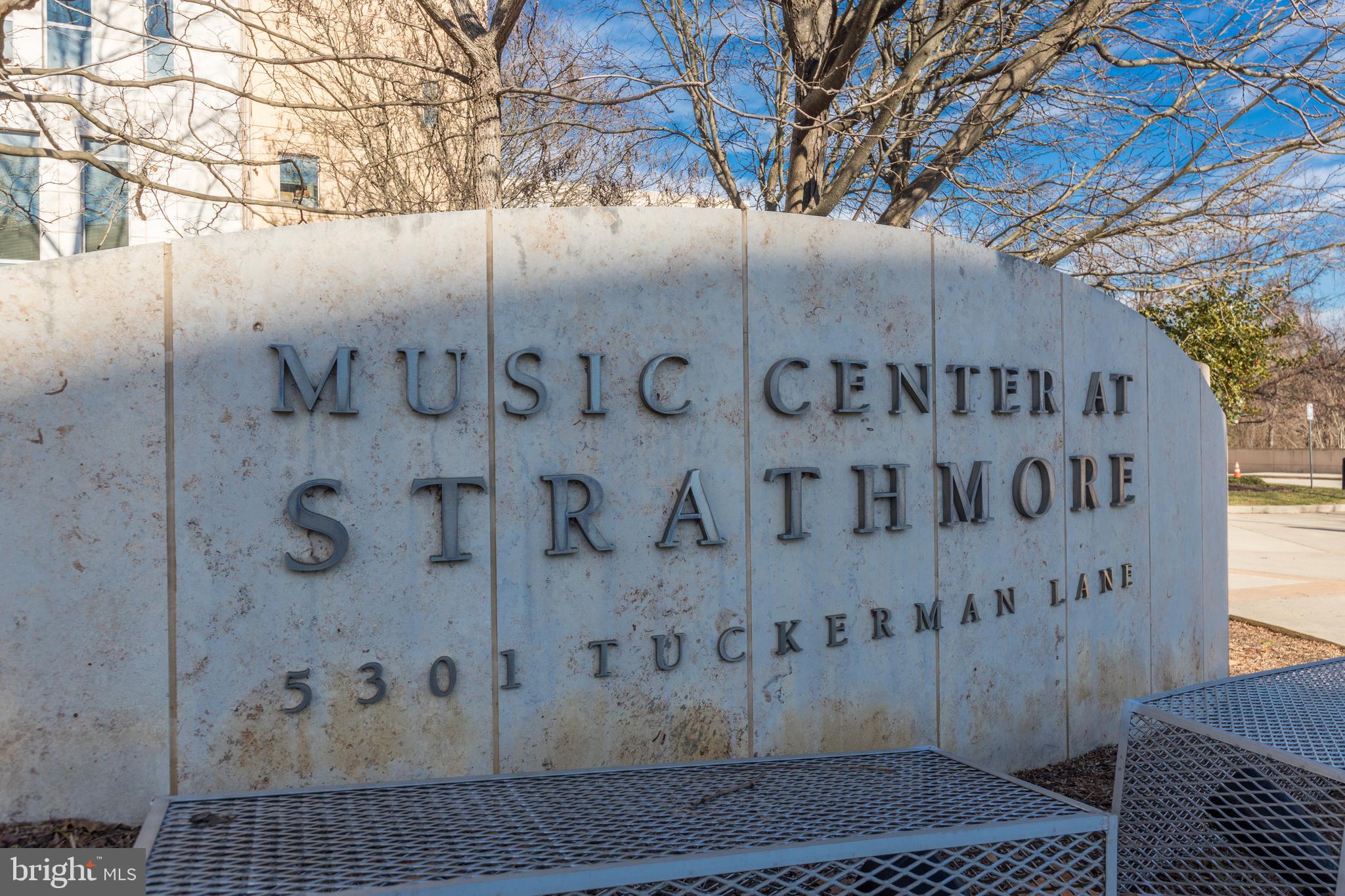 PARKSIDE CONDOMINIUMS - Residential