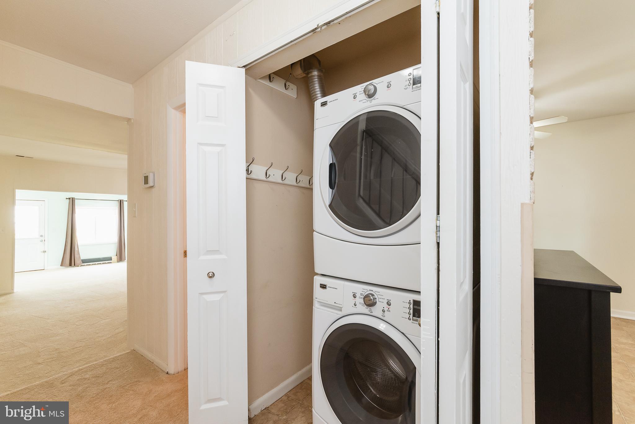 RIVERSIDE - Residential