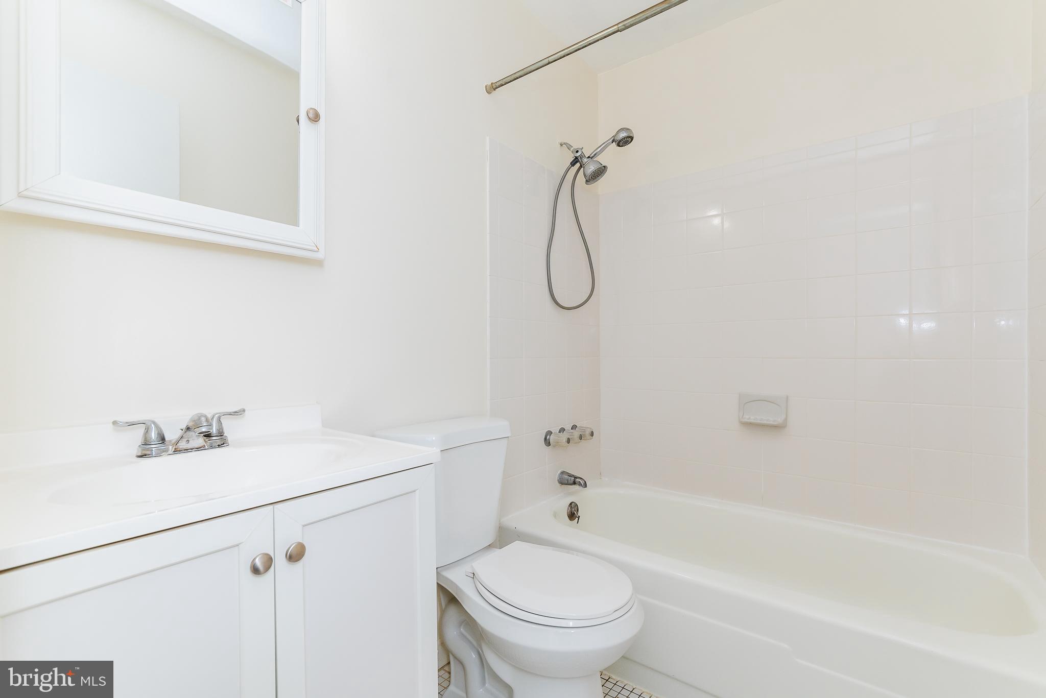 RIVERSIDE - Residential