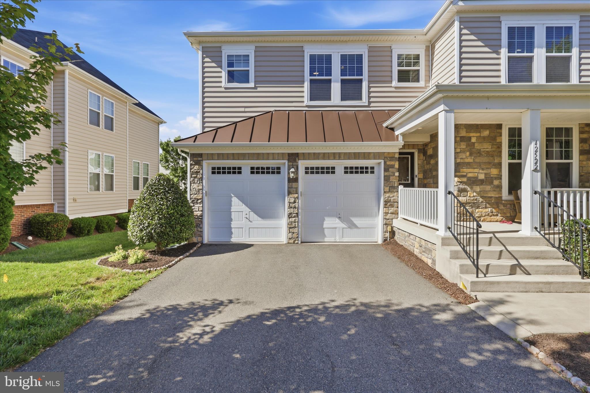 42522 STRATFORD LANDING DRIVE
