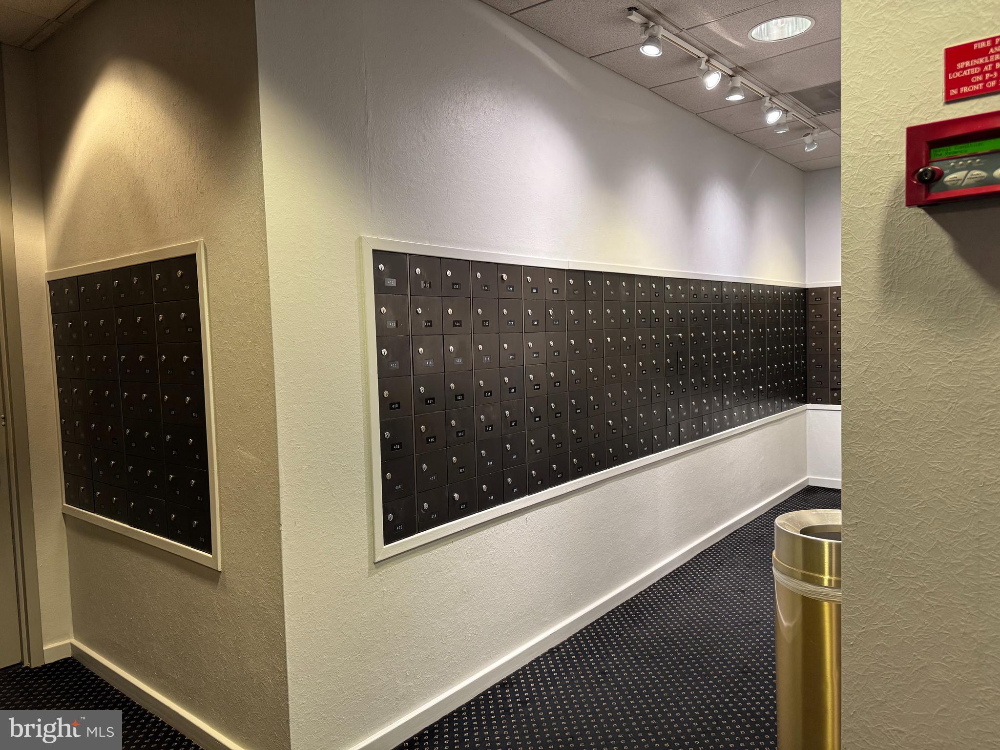 REGENCY AT MCLEAN - Residential