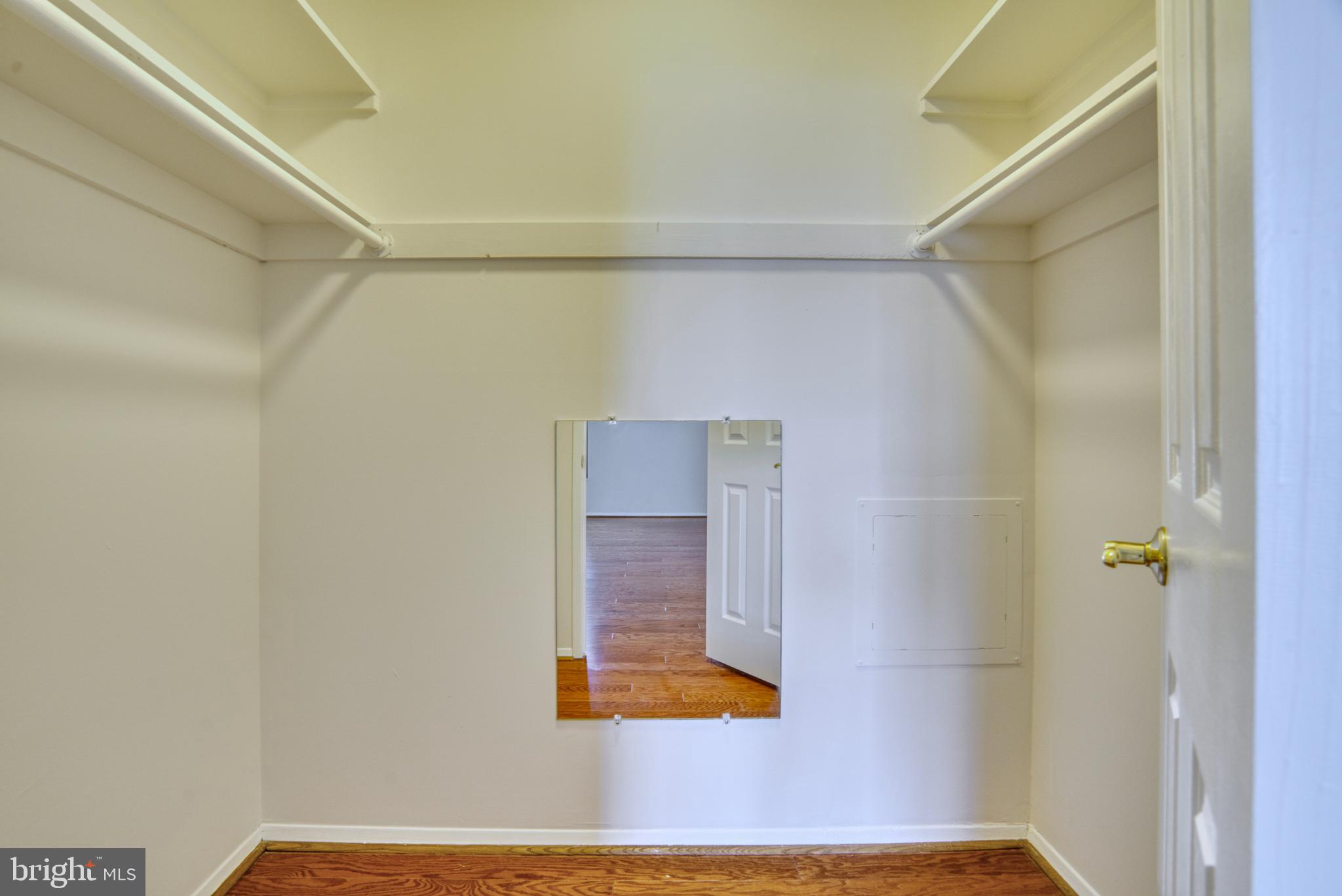 REGENCY AT MCLEAN - Residential