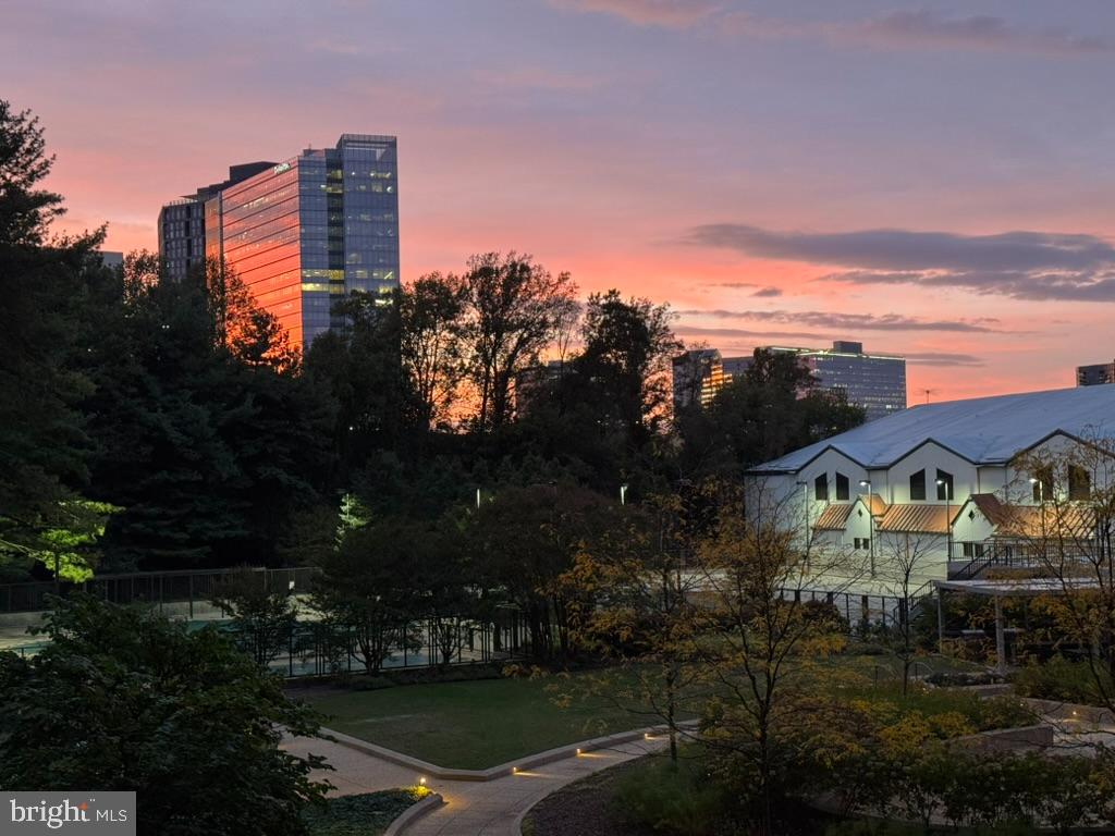 REGENCY AT MCLEAN - Residential