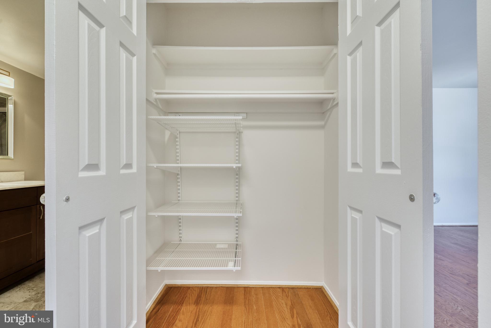 REGENCY AT MCLEAN - Residential