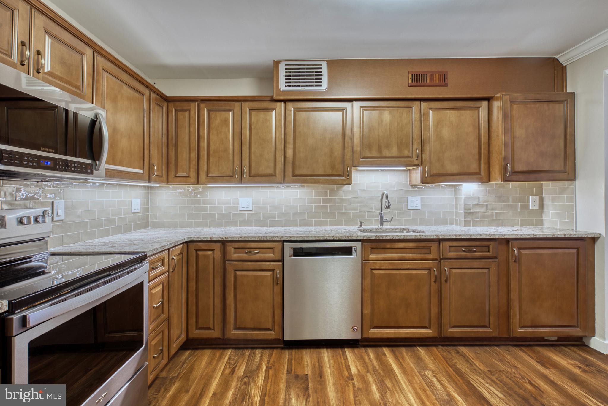 REGENCY AT MCLEAN - Residential