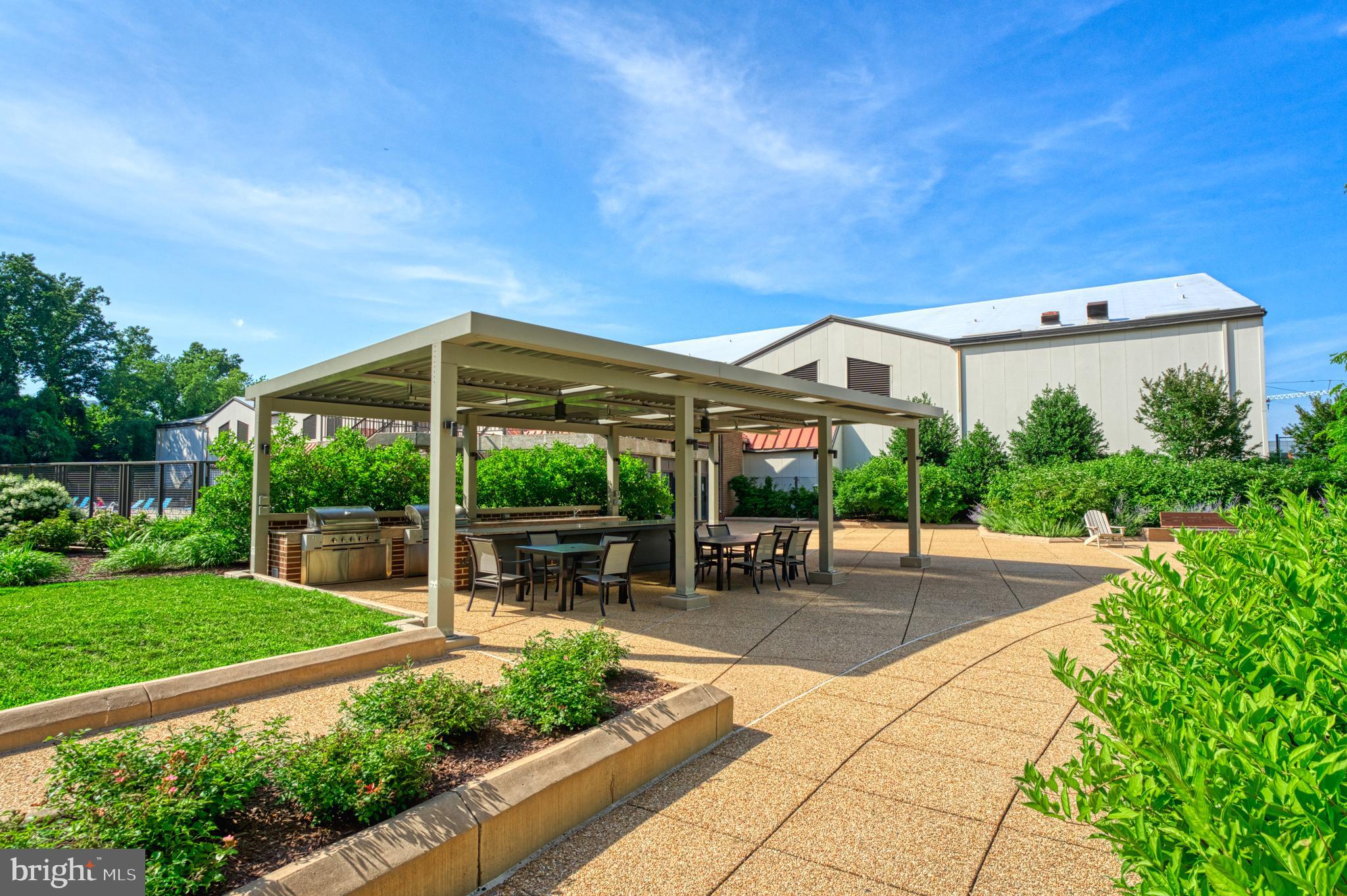 REGENCY AT MCLEAN - Residential