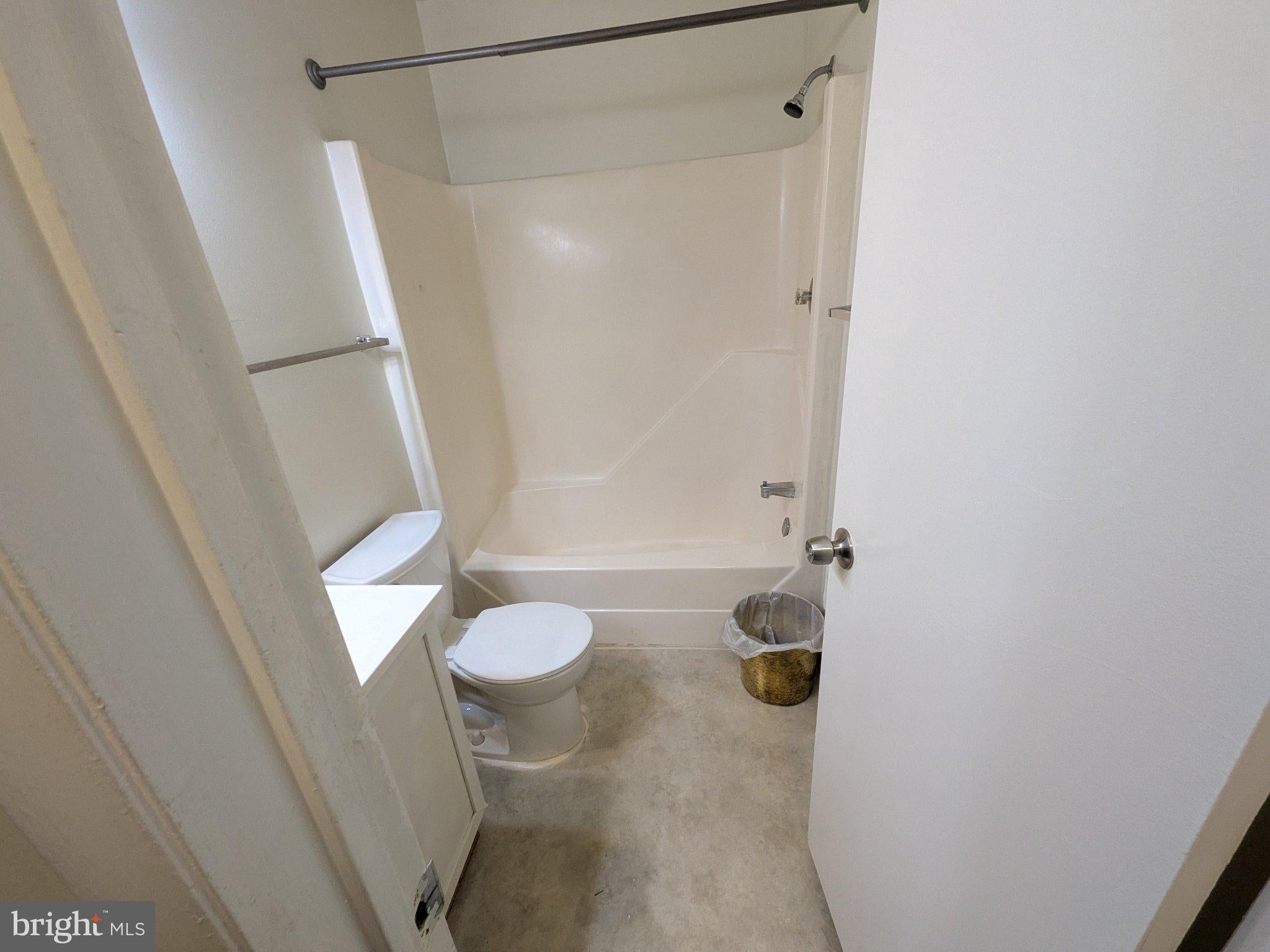 1687 WESTWIND WAY 183