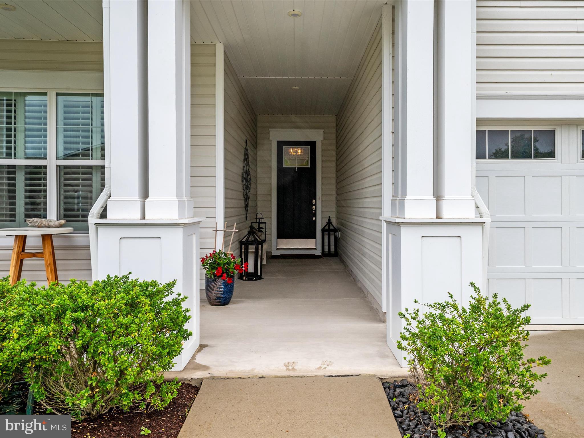 FOUR SEASONS AT KENT ISLAND - Residential