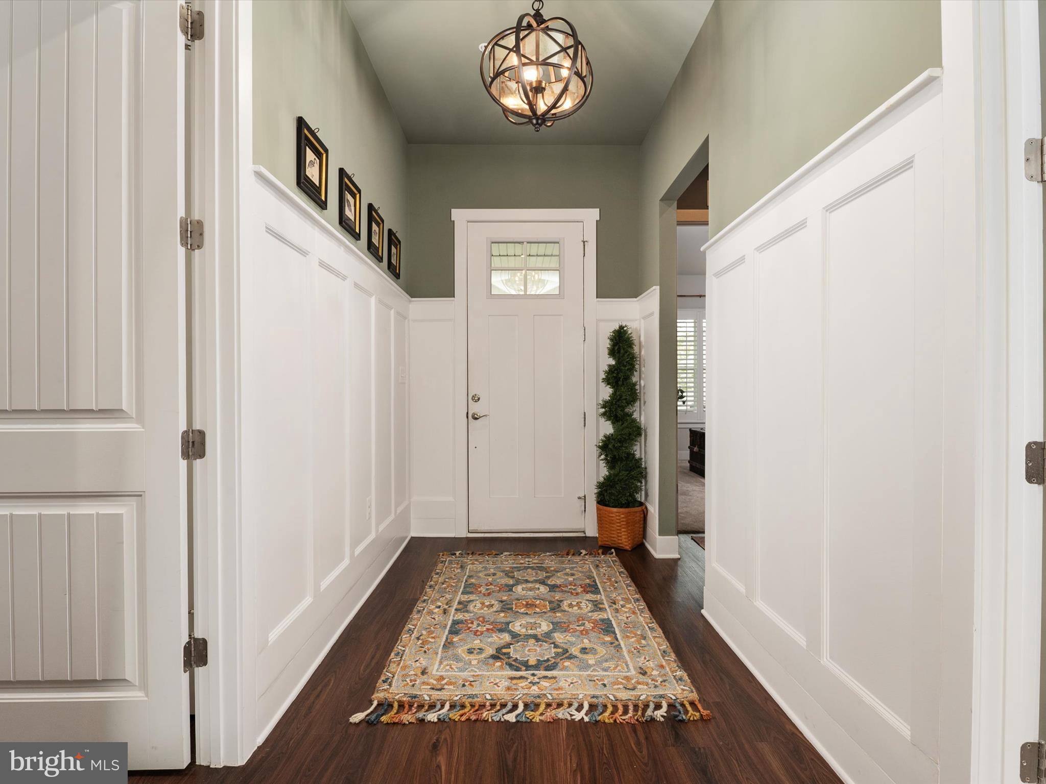 FOUR SEASONS AT KENT ISLAND - Residential