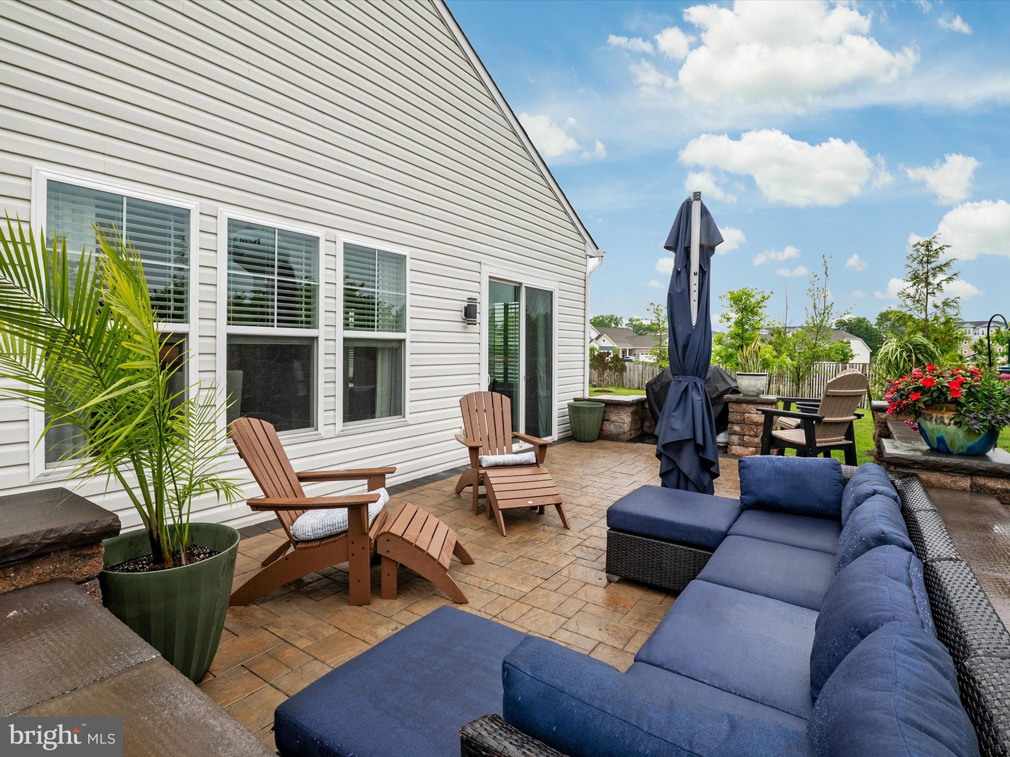 FOUR SEASONS AT KENT ISLAND - Residential