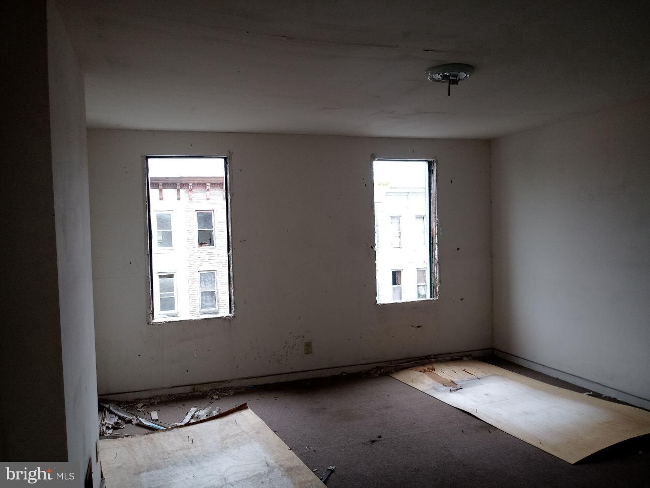 WEST BALTIMORE - Residential