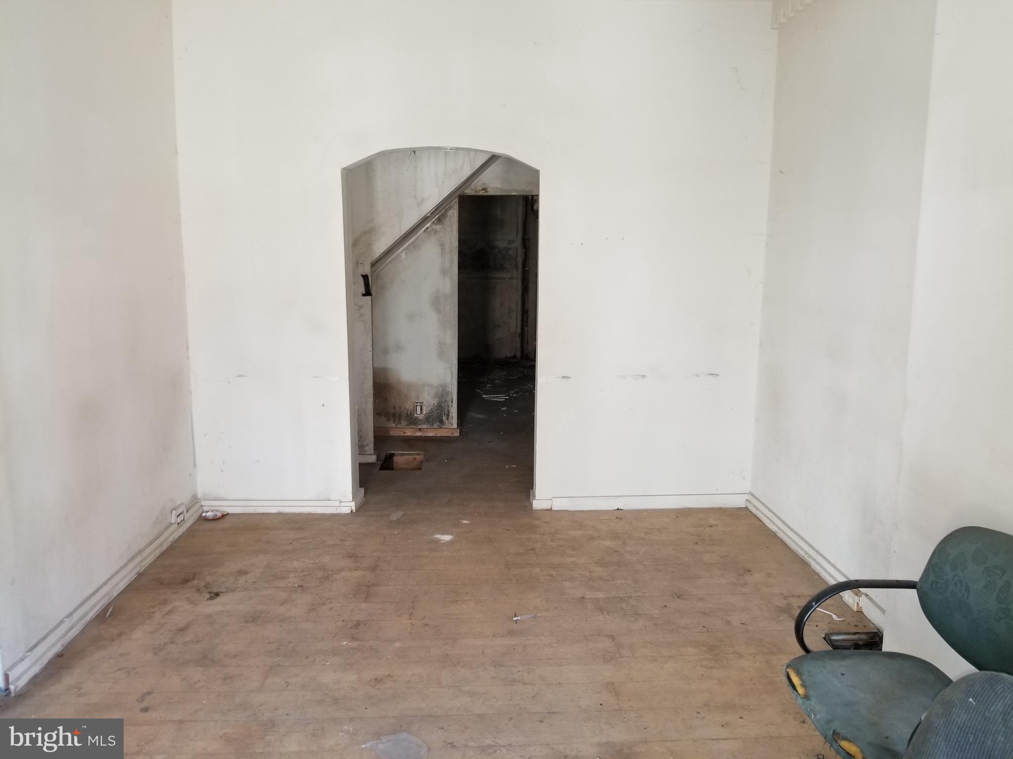 WEST BALTIMORE - Residential