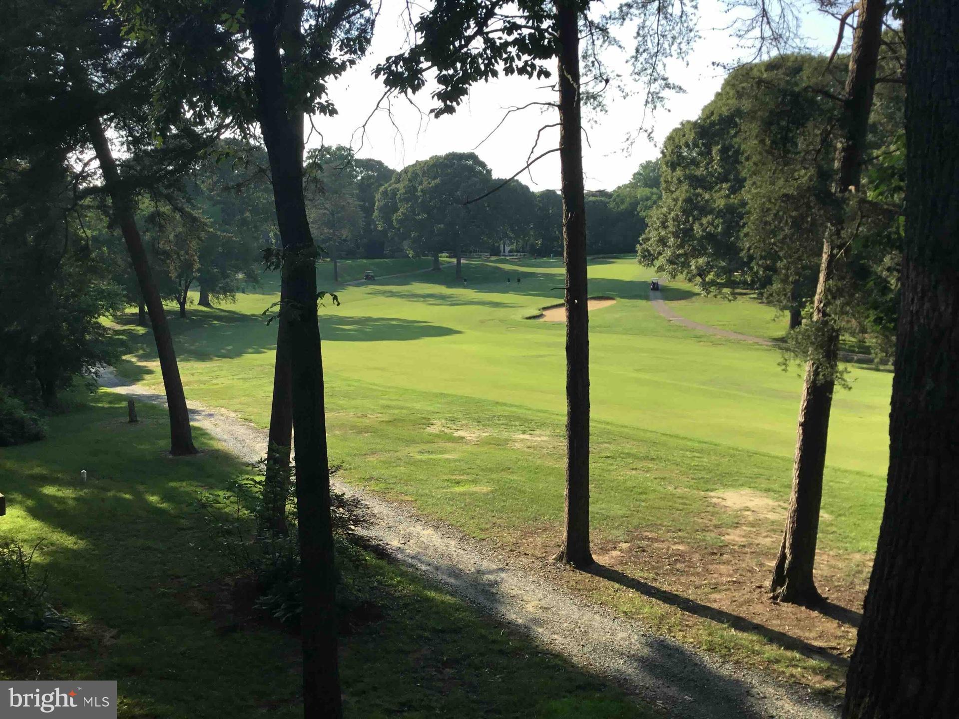 FAIRWAYS BAY HILLS CONDOMINIUMS - Residential