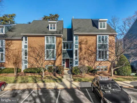 636 Oakland Hills Drive Unit 2A, Arnold, MD MLS: MDAA2132626