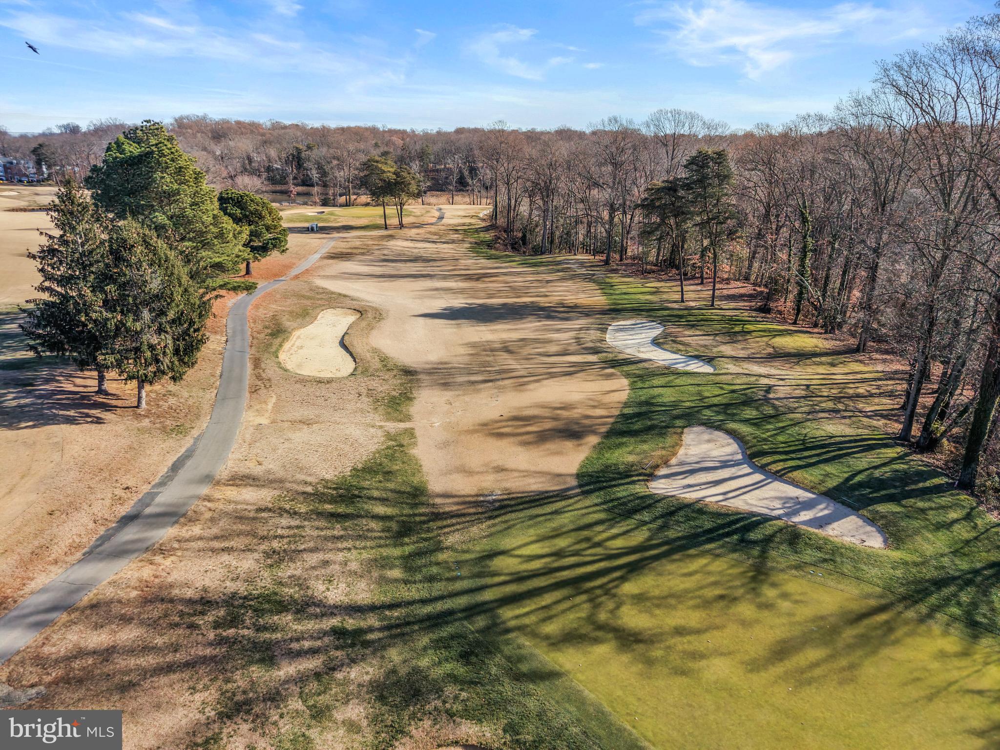 FAIRWAYS BAY HILLS CONDOMINIUMS - Residential