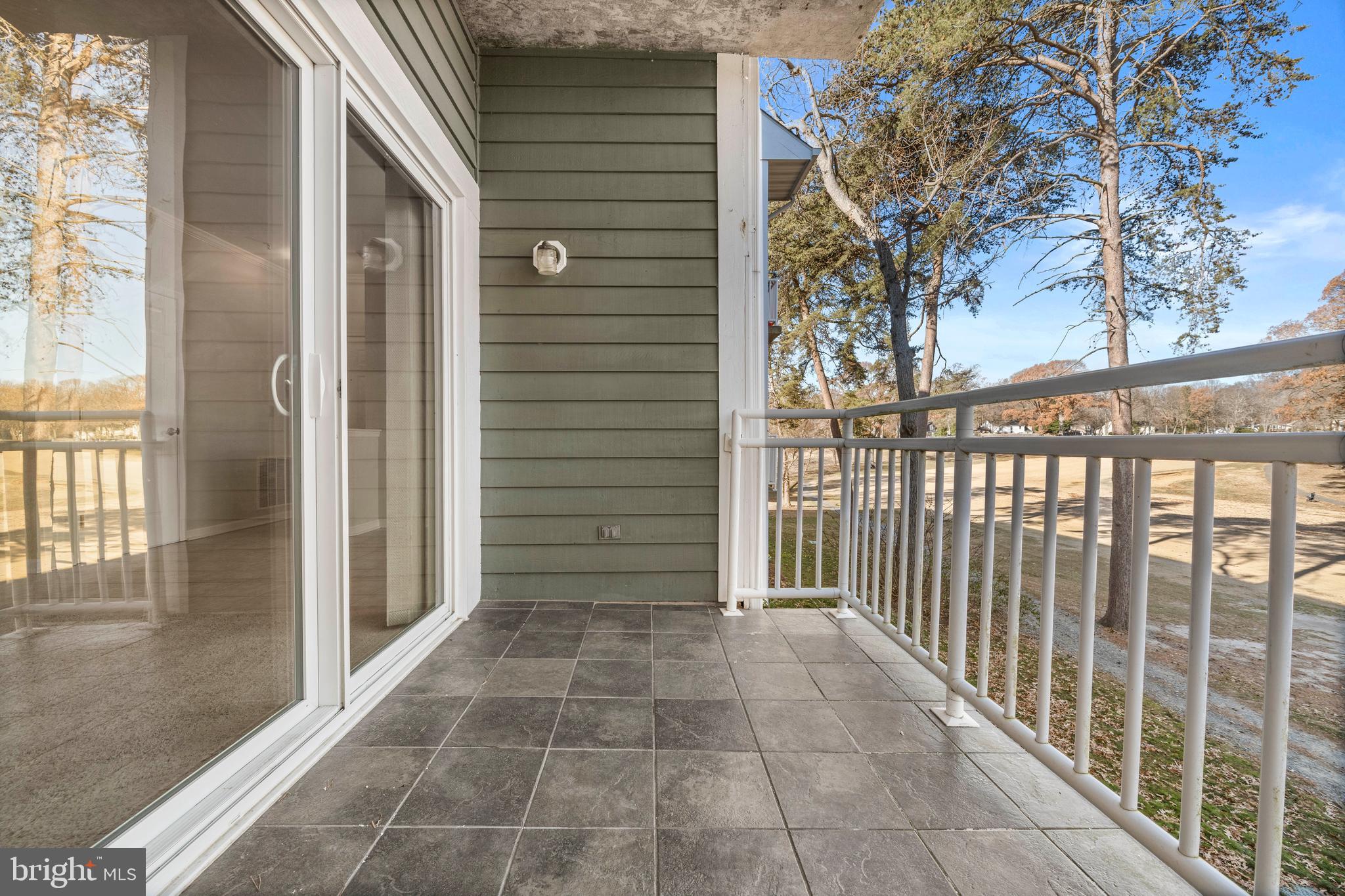 FAIRWAYS BAY HILLS CONDOMINIUMS - Residential