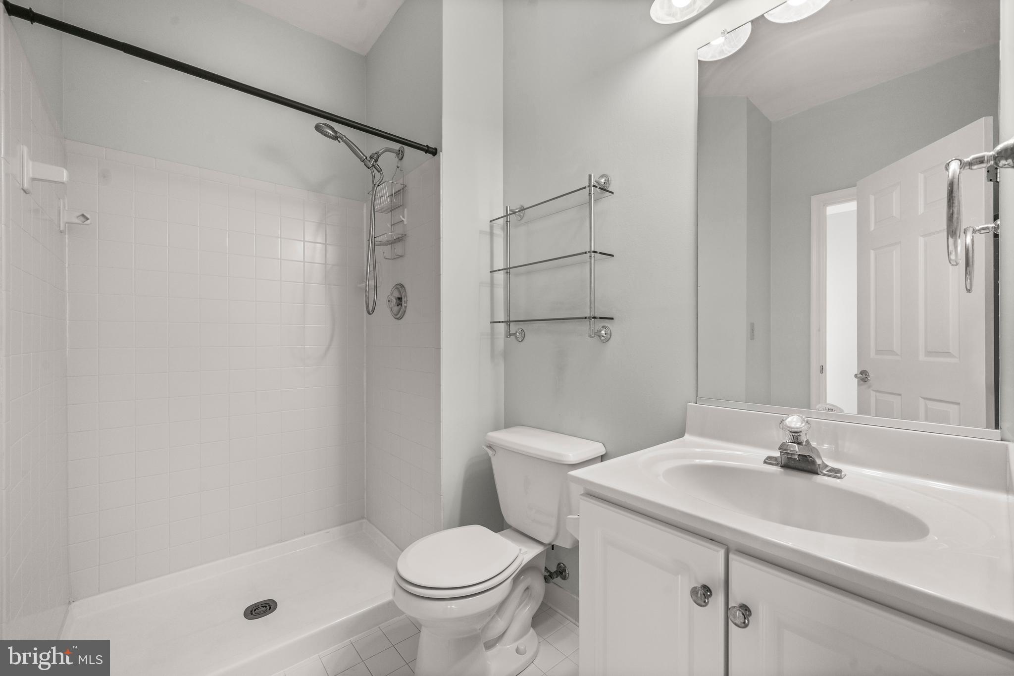 FAIRWAYS BAY HILLS CONDOMINIUMS - Residential