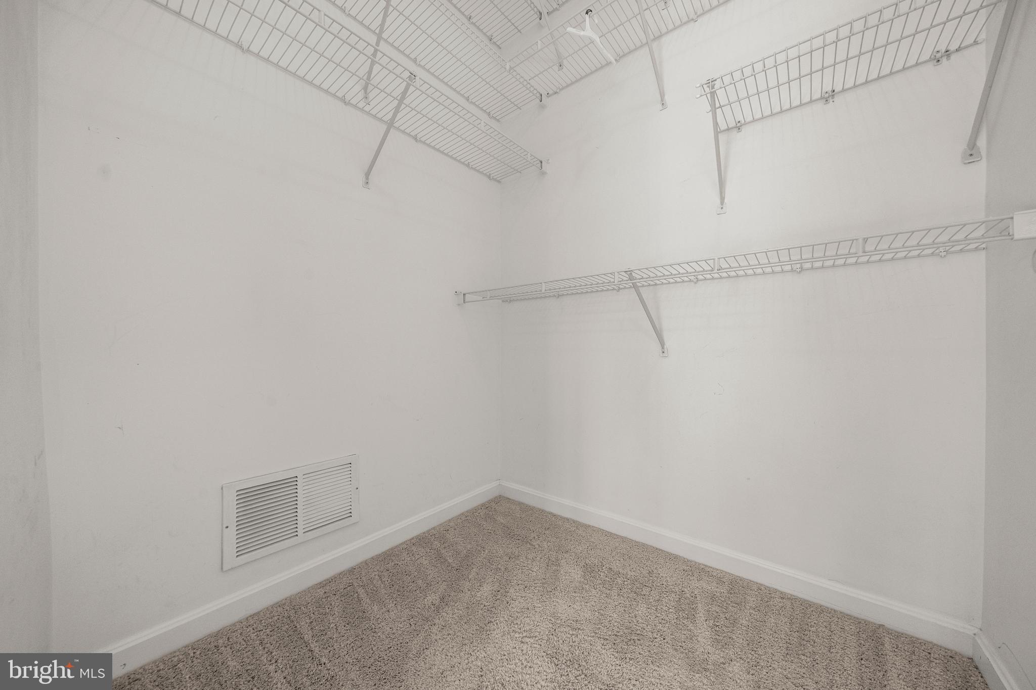 FAIRWAYS BAY HILLS CONDOMINIUMS - Residential