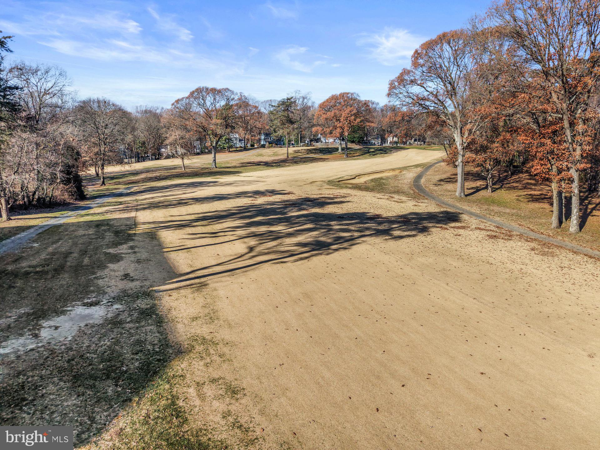 FAIRWAYS BAY HILLS CONDOMINIUMS - Residential