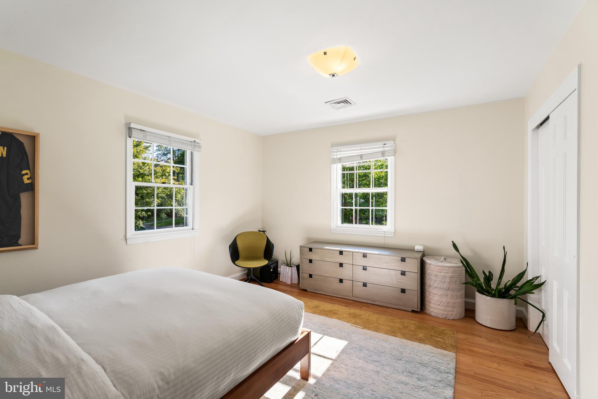 BRADLEY HILLS - Residential