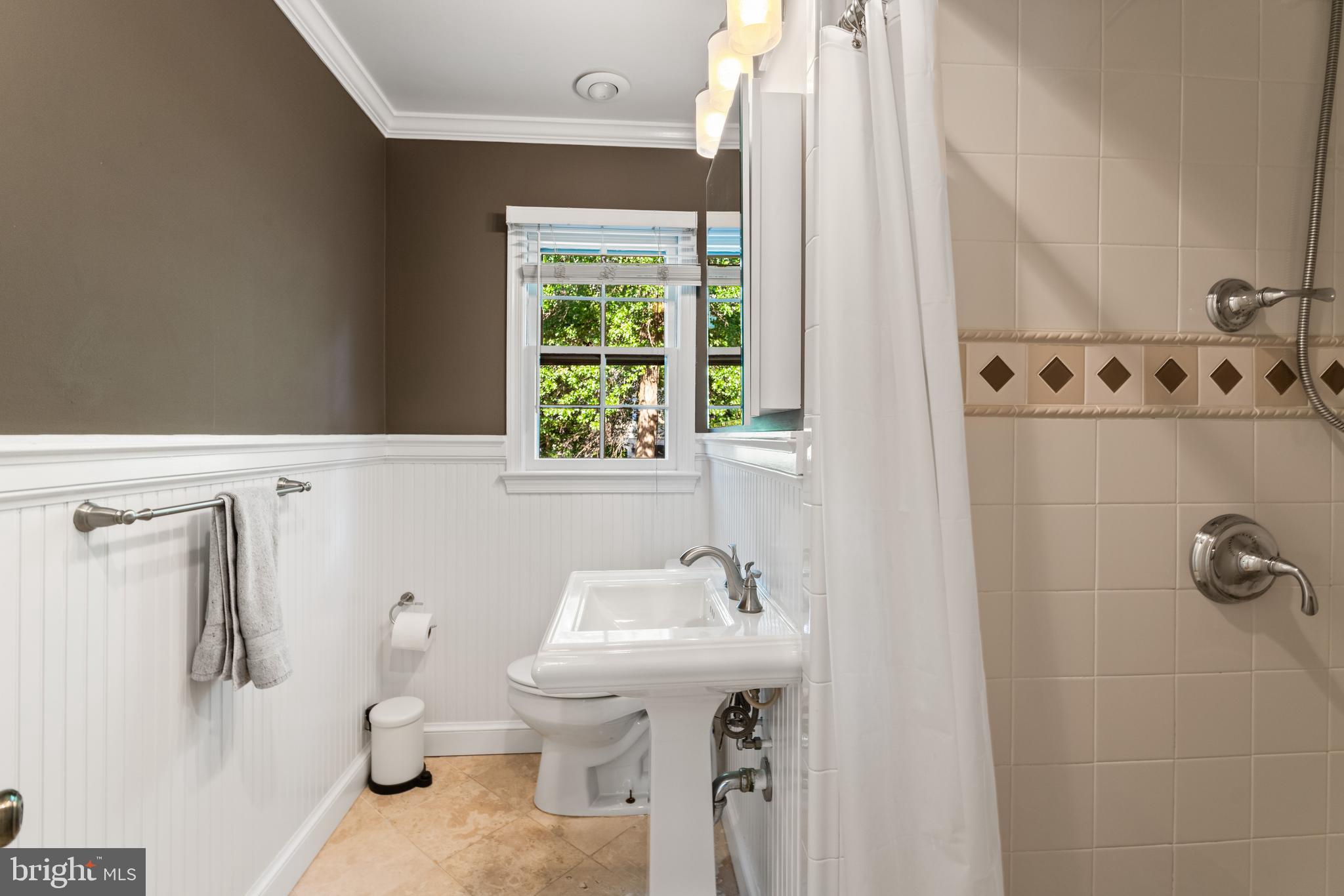 BRADLEY HILLS - Residential