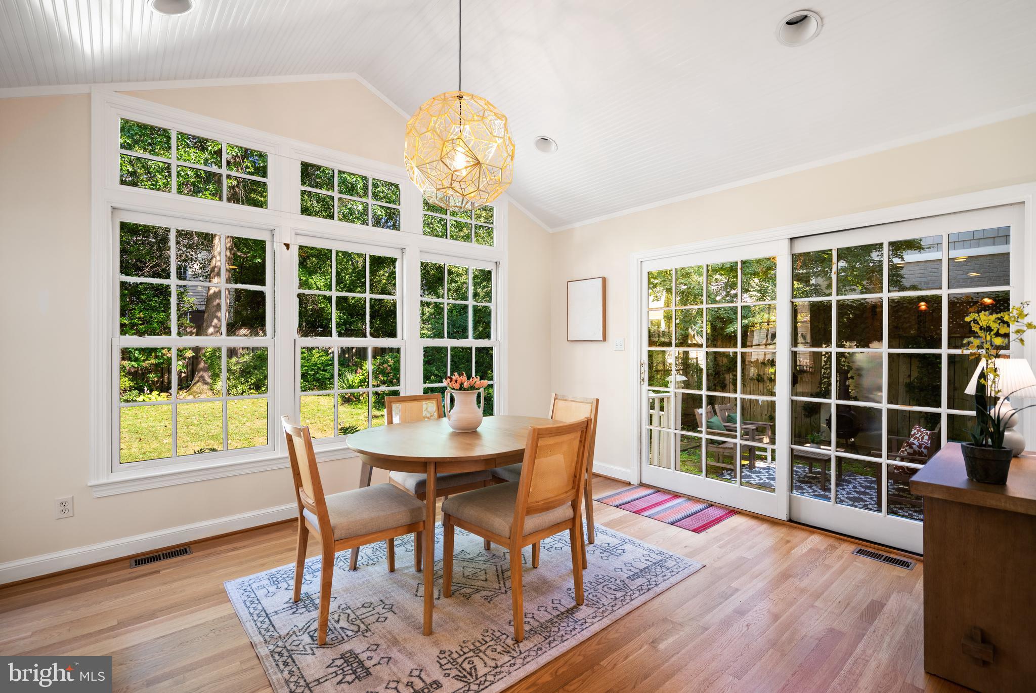 BRADLEY HILLS - Residential