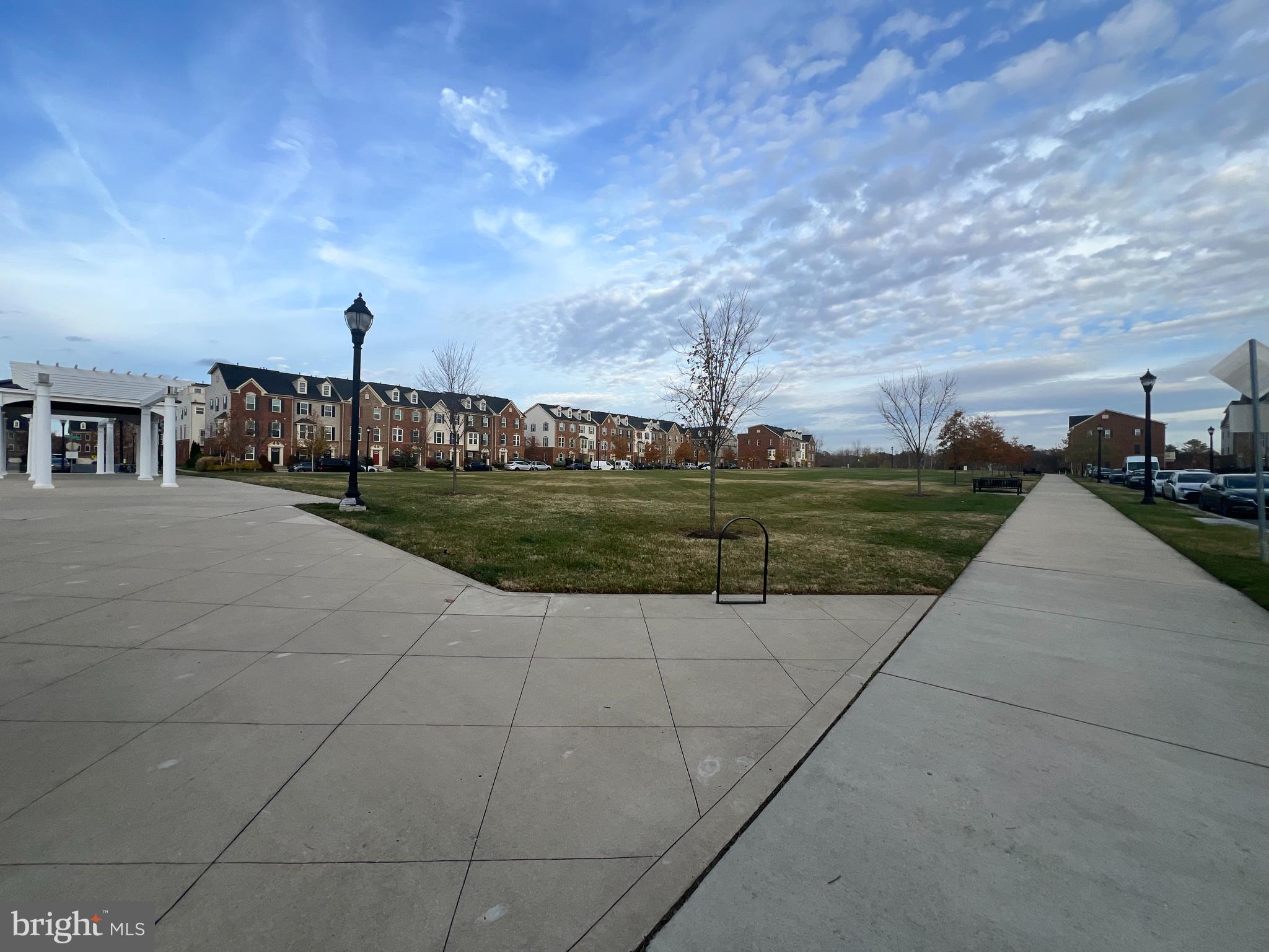 GREENBELT STATION - Residential