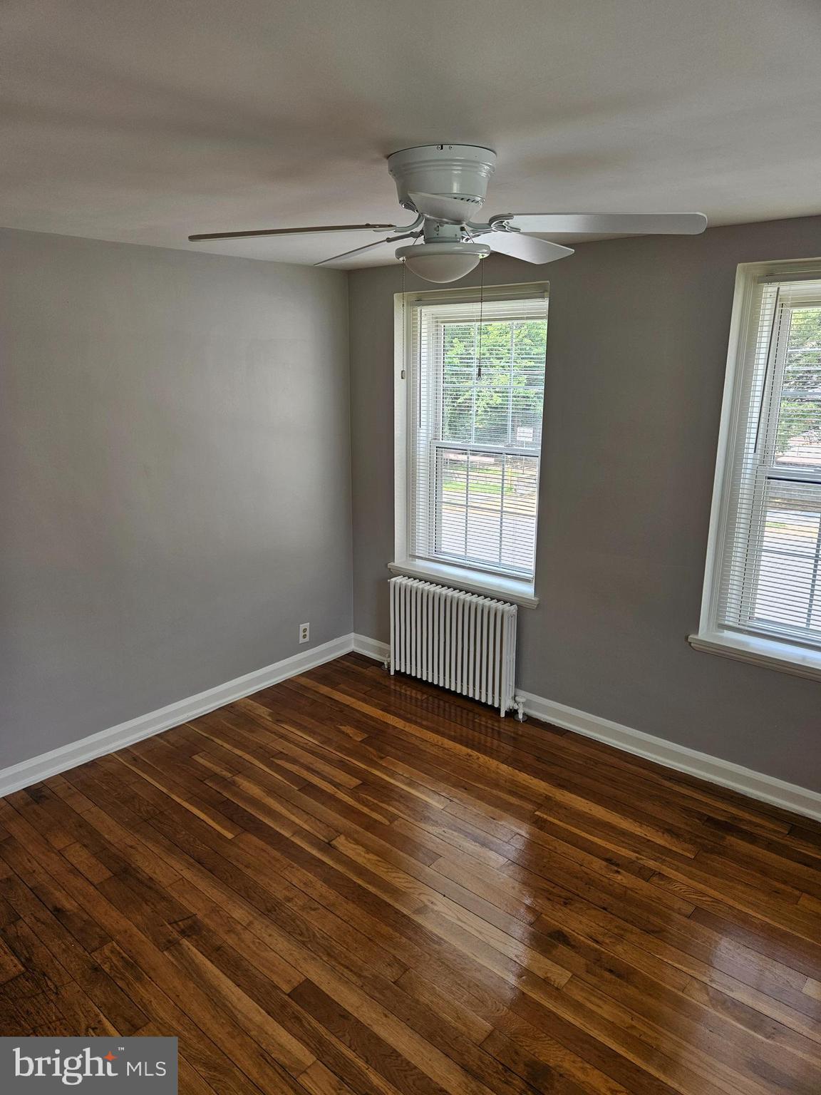 HILLCREST - Residential