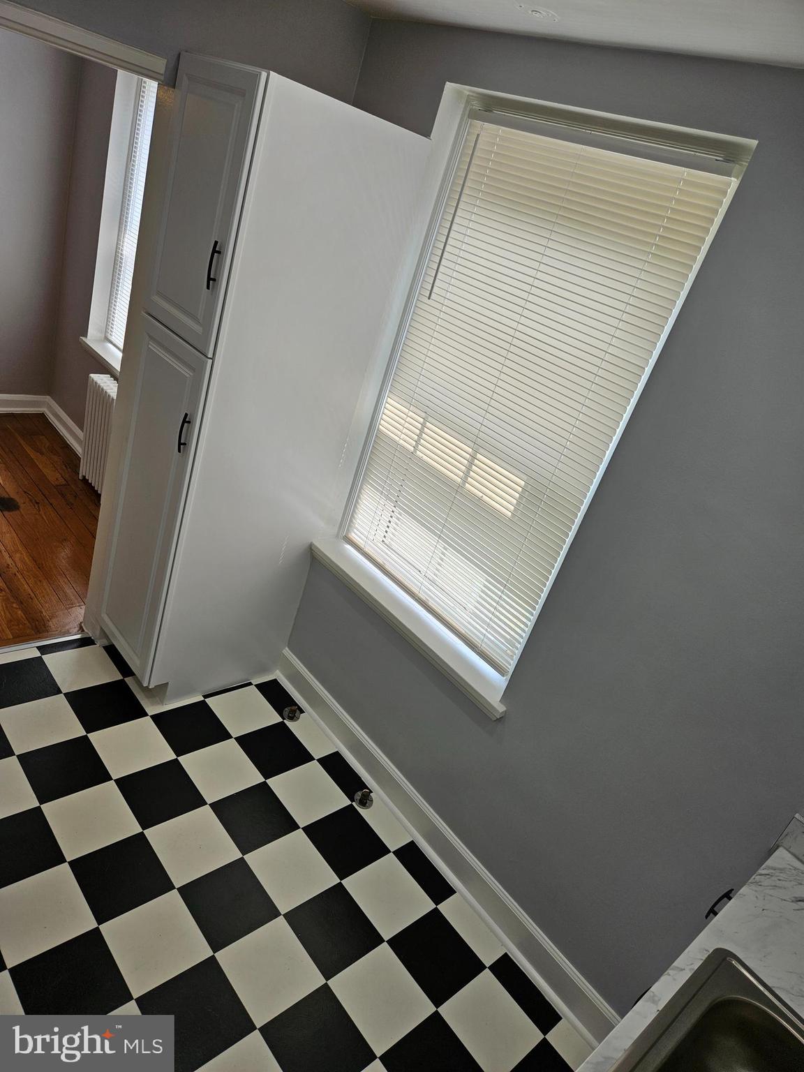 HILLCREST - Residential