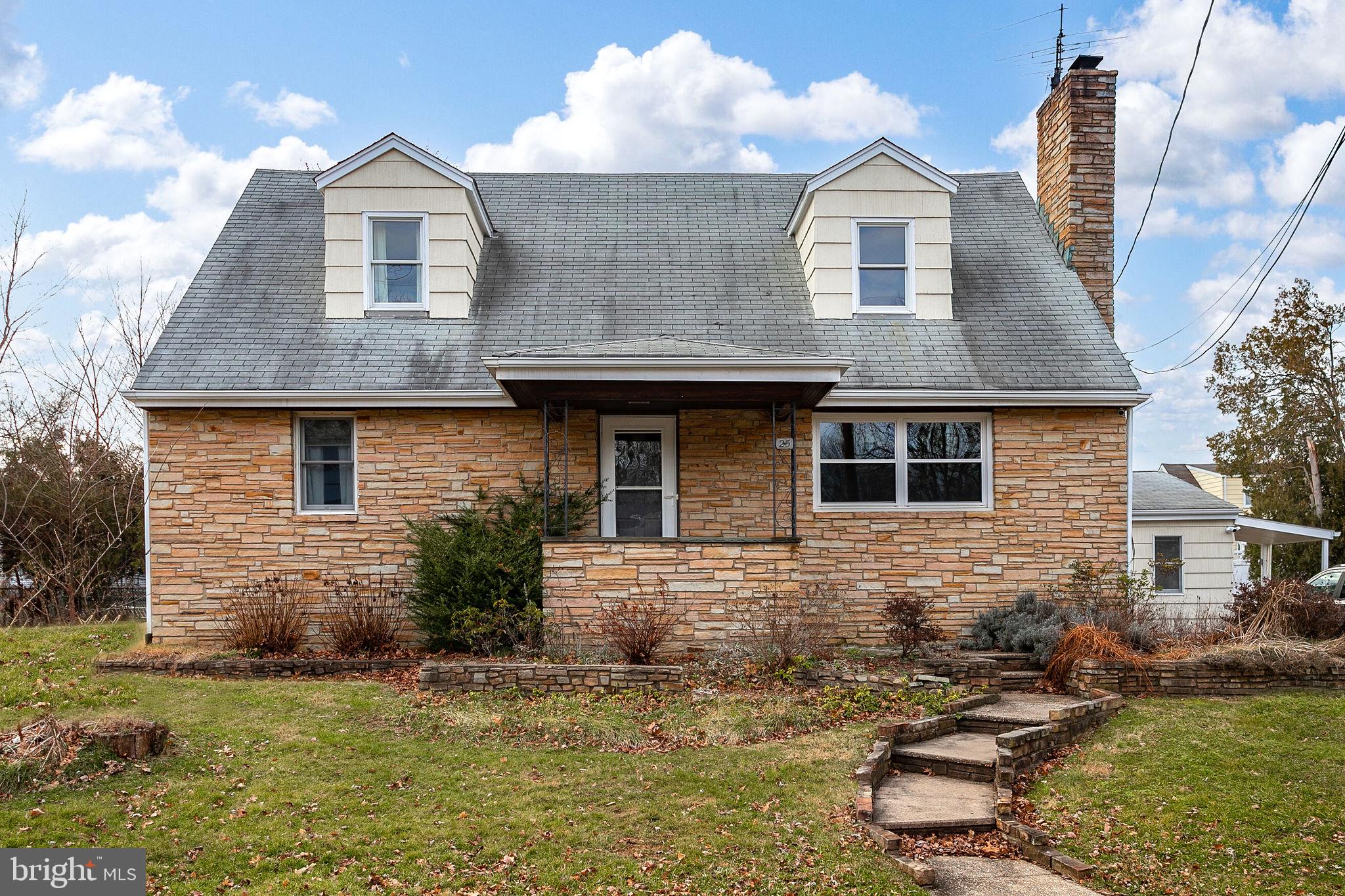 25 MCADOO AVENUE 2