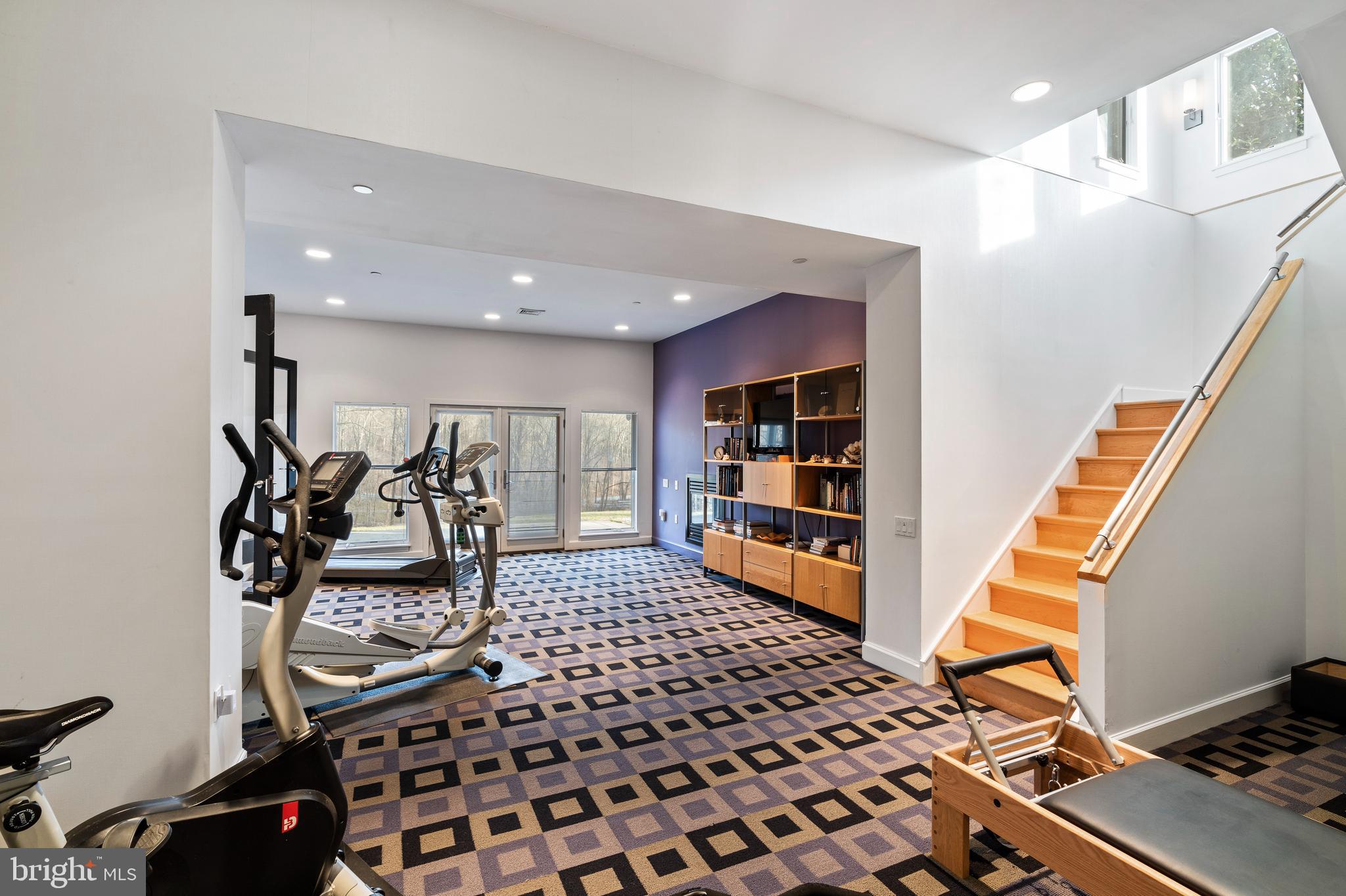 CRYSTAL FOREST - Residential