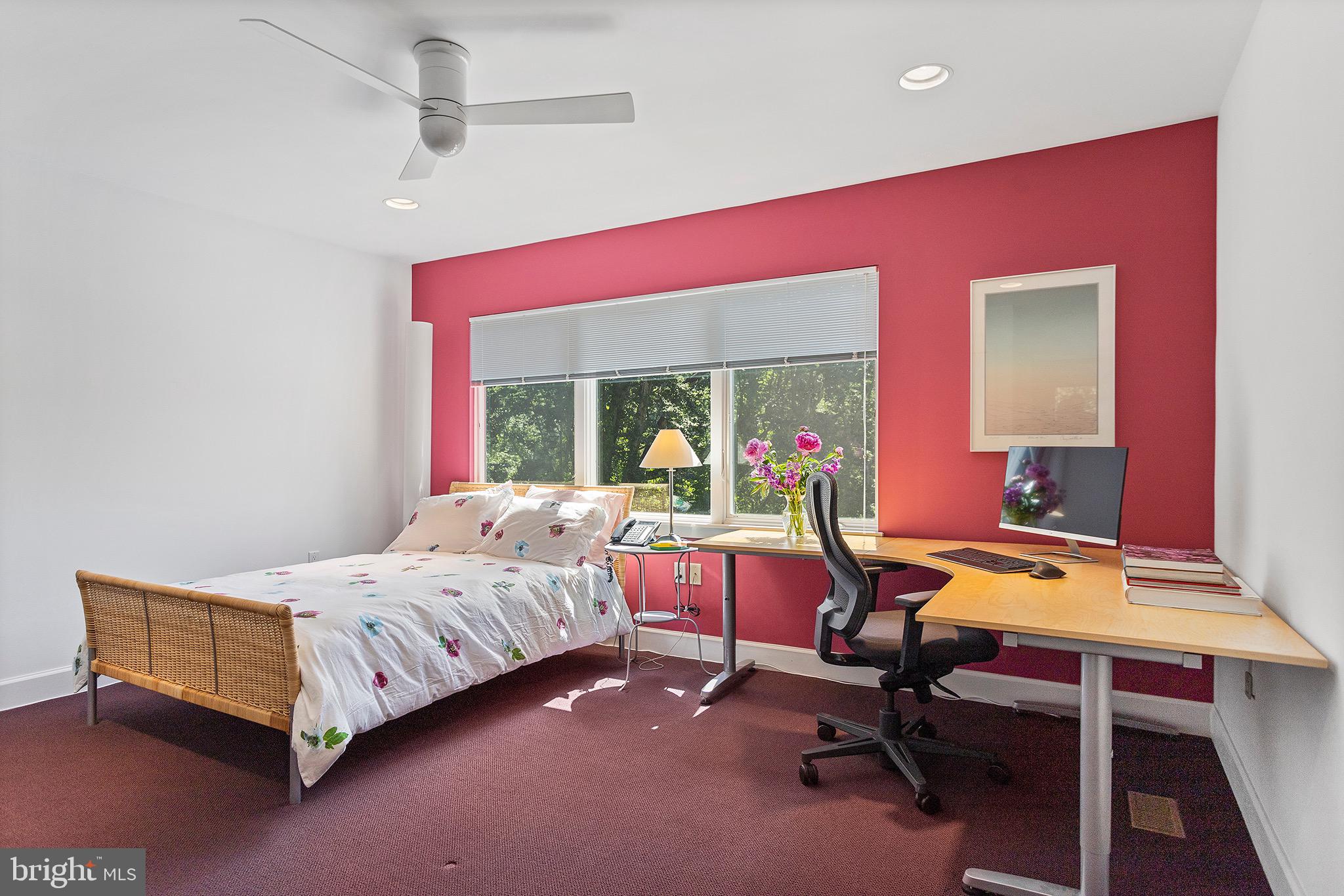 CRYSTAL FOREST - Residential