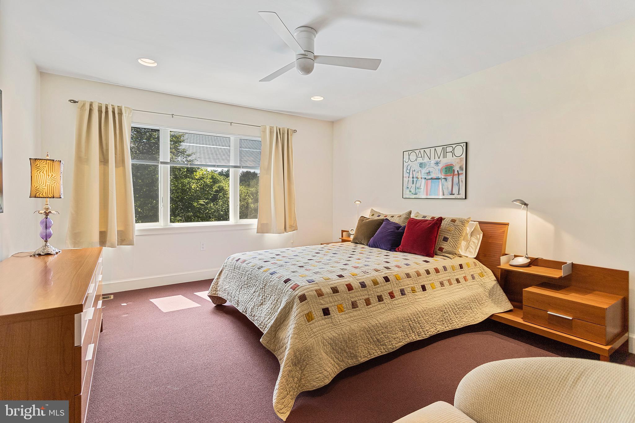 CRYSTAL FOREST - Residential