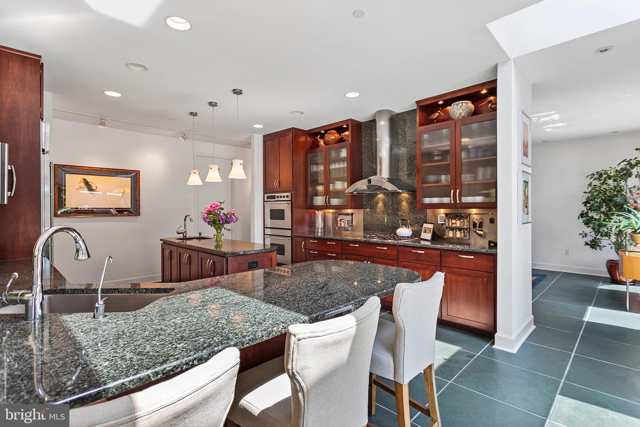 CRYSTAL FOREST - Residential