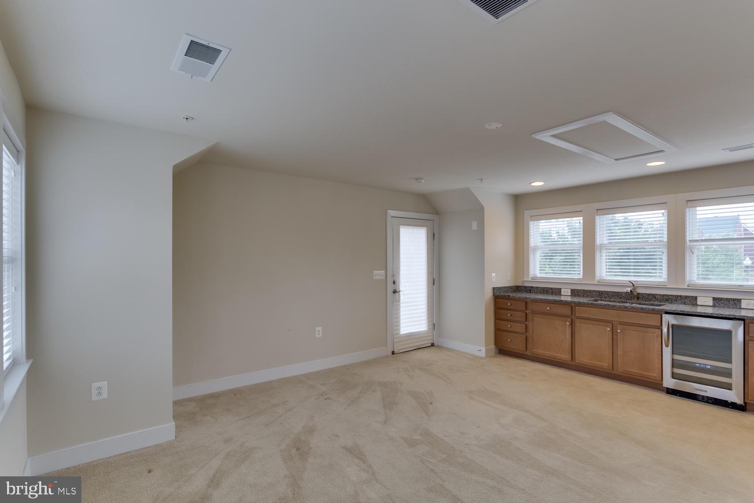 POTOMAC YARD - Residential