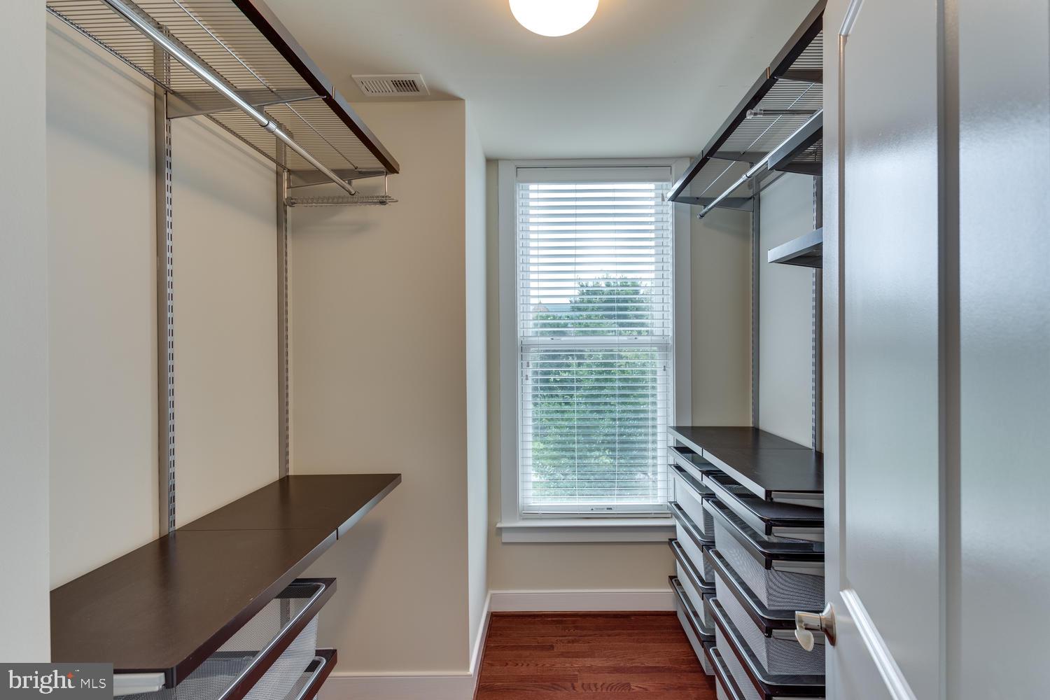 POTOMAC YARD - Residential