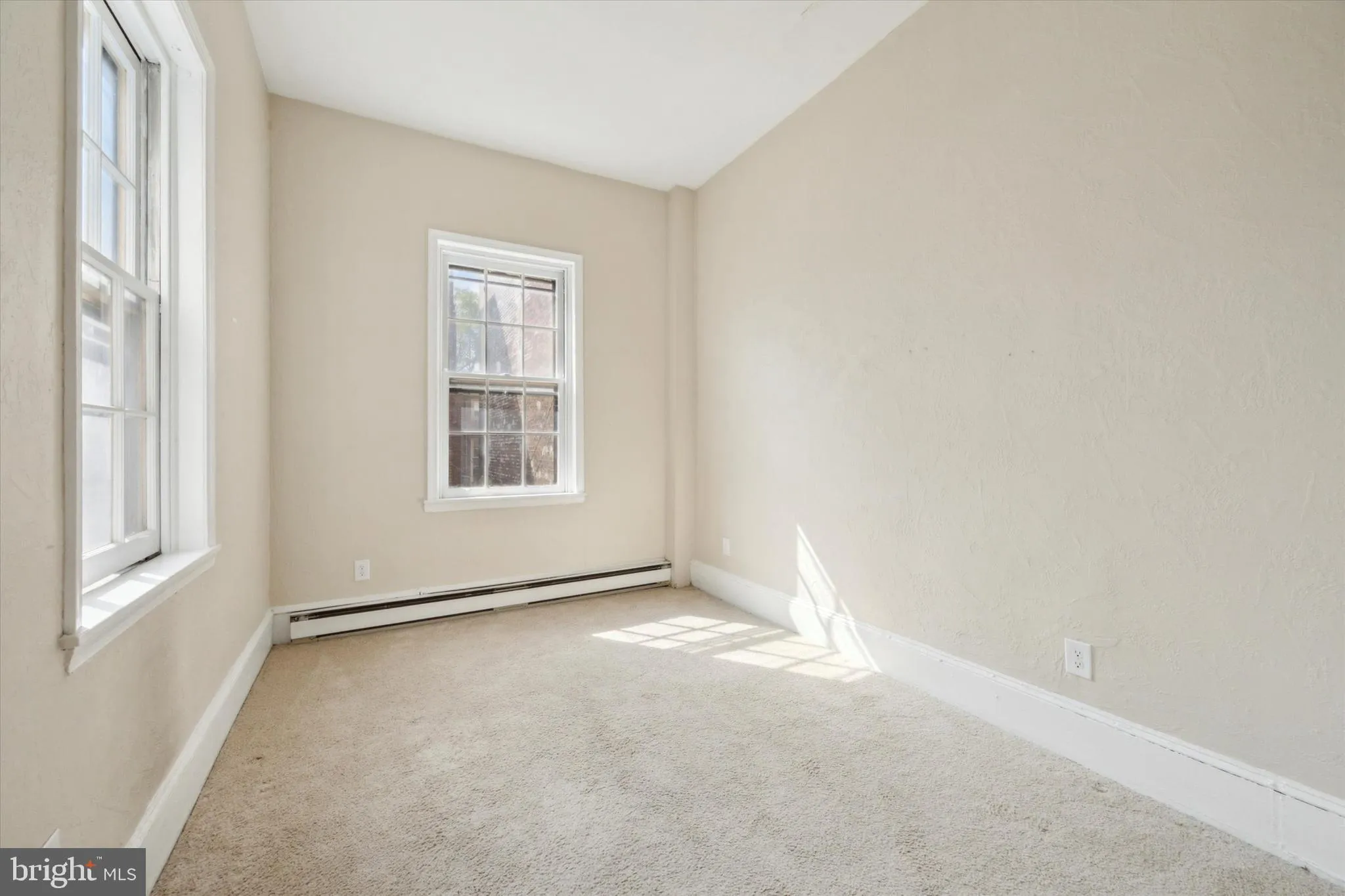 Philadelphia, Pennsylvania 19106, United States, 8 Bedrooms Bedrooms, ,Residential,Active,41177