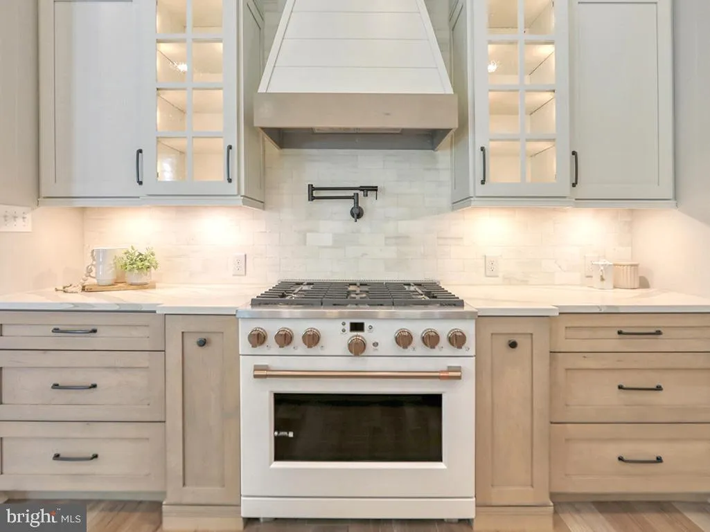 Milton, Delaware 19968, United States, 4 Bedrooms Bedrooms, ,5 BathroomsBathrooms,Residential,Coming Soon,164344