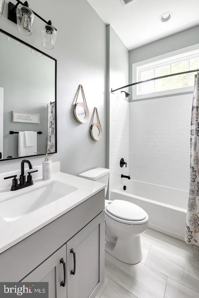 Milton, Delaware 19968, United States, 4 Bedrooms Bedrooms, ,5 BathroomsBathrooms,Residential,Coming Soon,164344