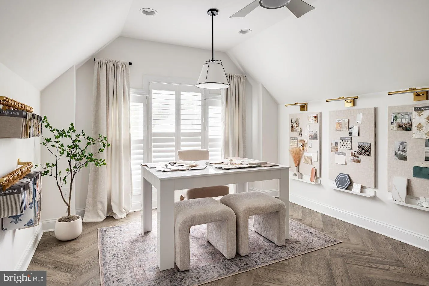 Milton, Delaware 19968, United States, 4 Bedrooms Bedrooms, ,5 BathroomsBathrooms,Residential,Coming Soon,164344