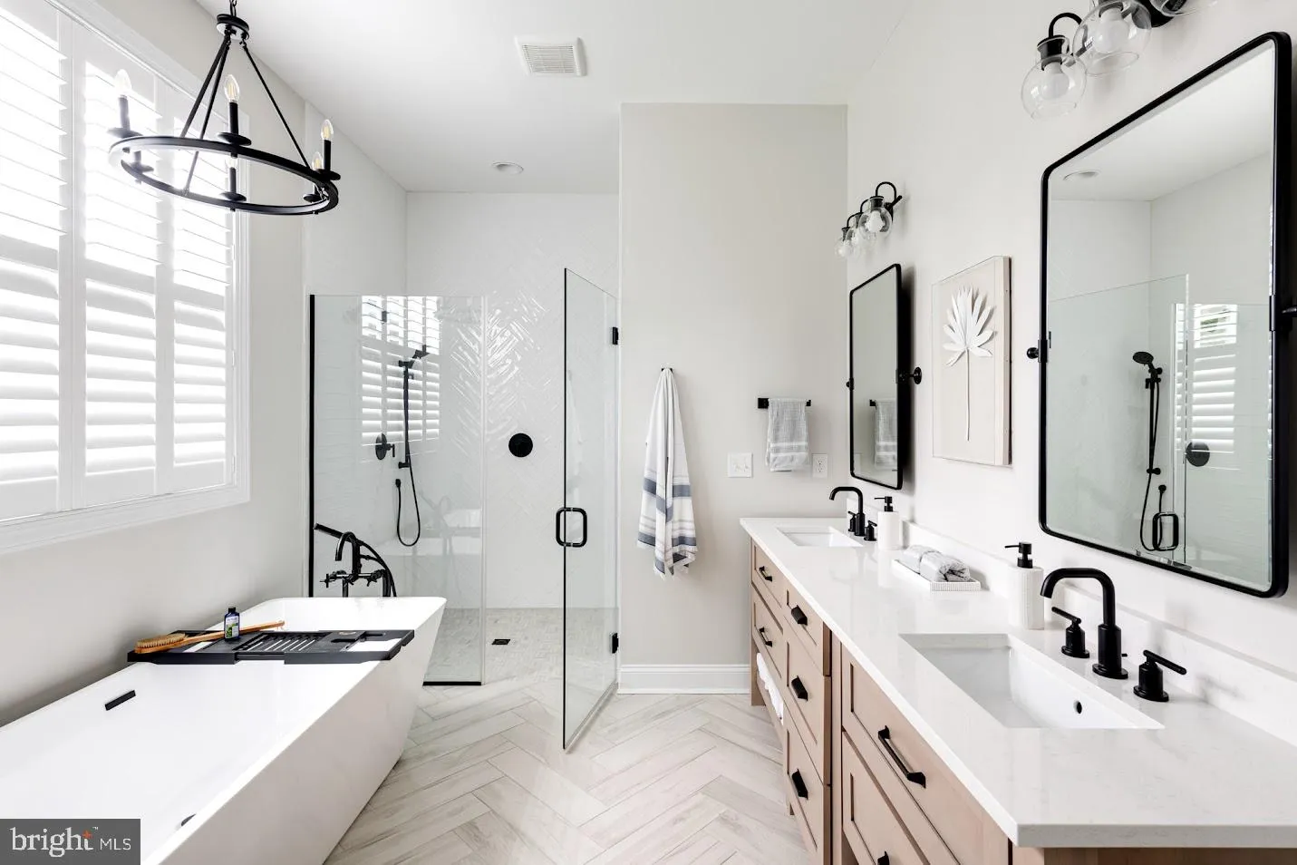 Milton, Delaware 19968, United States, 4 Bedrooms Bedrooms, ,5 BathroomsBathrooms,Residential,Coming Soon,164344