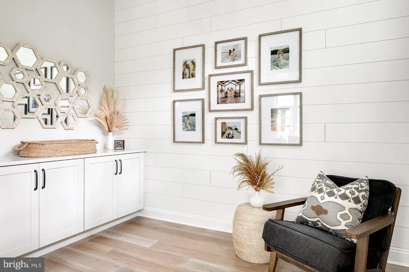 Milton, Delaware 19968, United States, 4 Bedrooms Bedrooms, ,5 BathroomsBathrooms,Residential,Coming Soon,164344