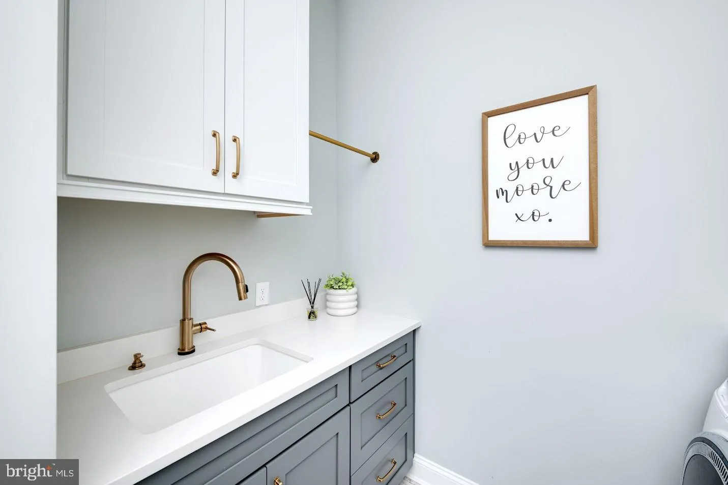 Milton, Delaware 19968, United States, 4 Bedrooms Bedrooms, ,5 BathroomsBathrooms,Residential,Coming Soon,164344