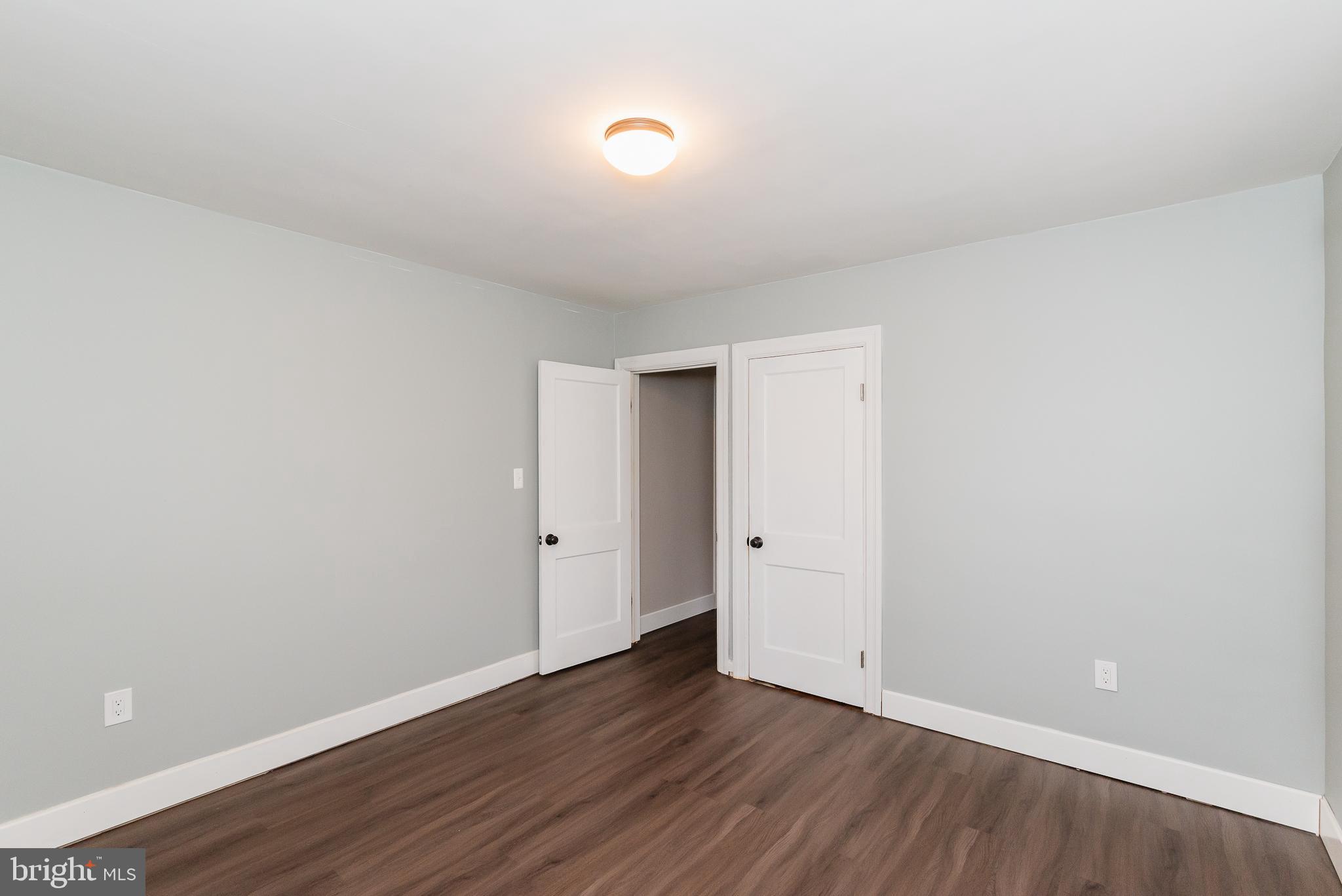 PARKVILLE - Residential