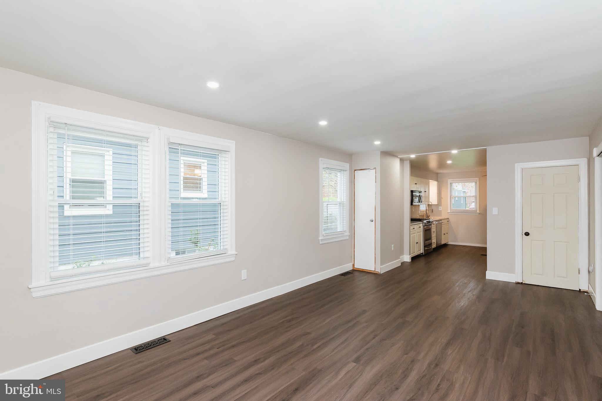 PARKVILLE - Residential