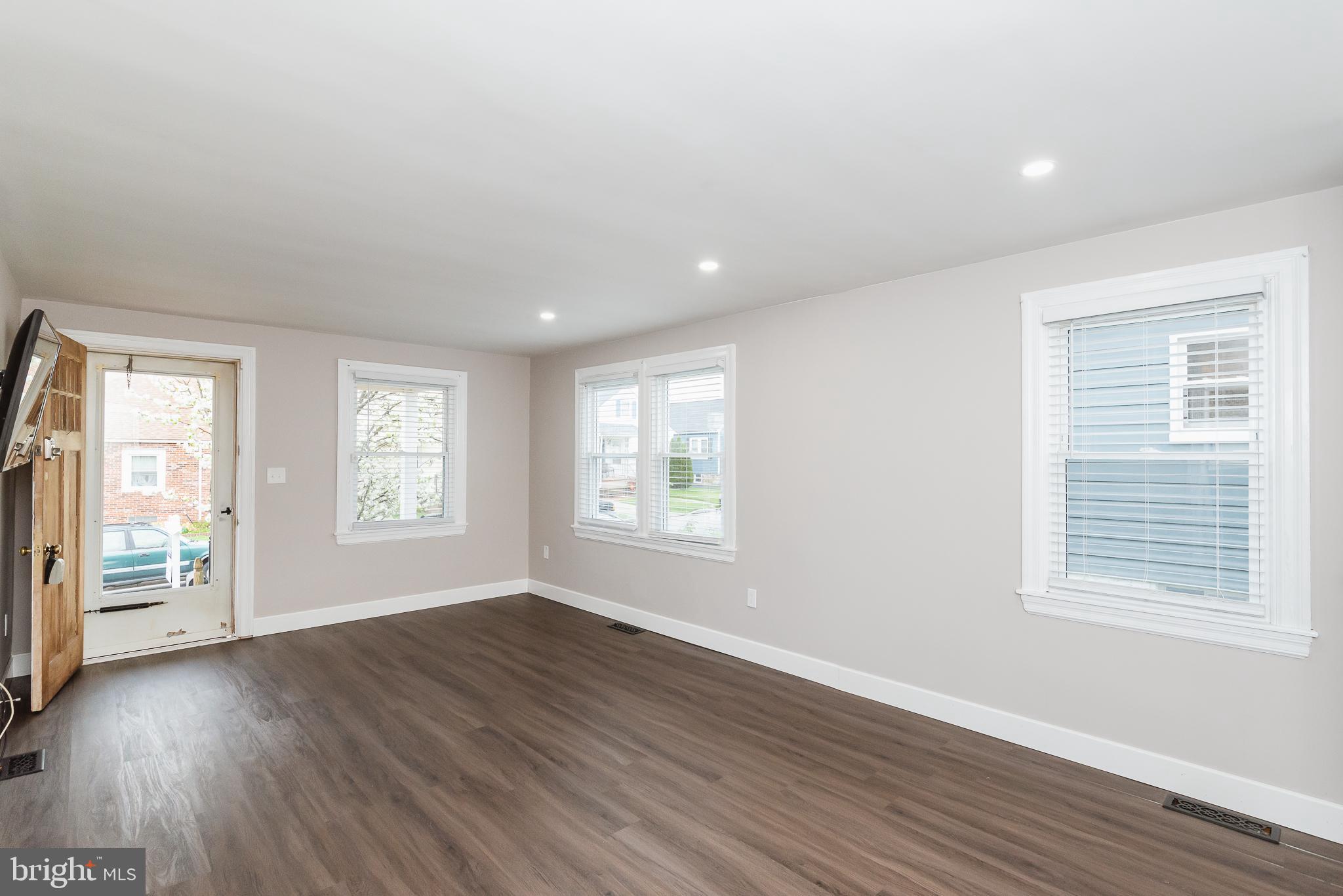 PARKVILLE - Residential