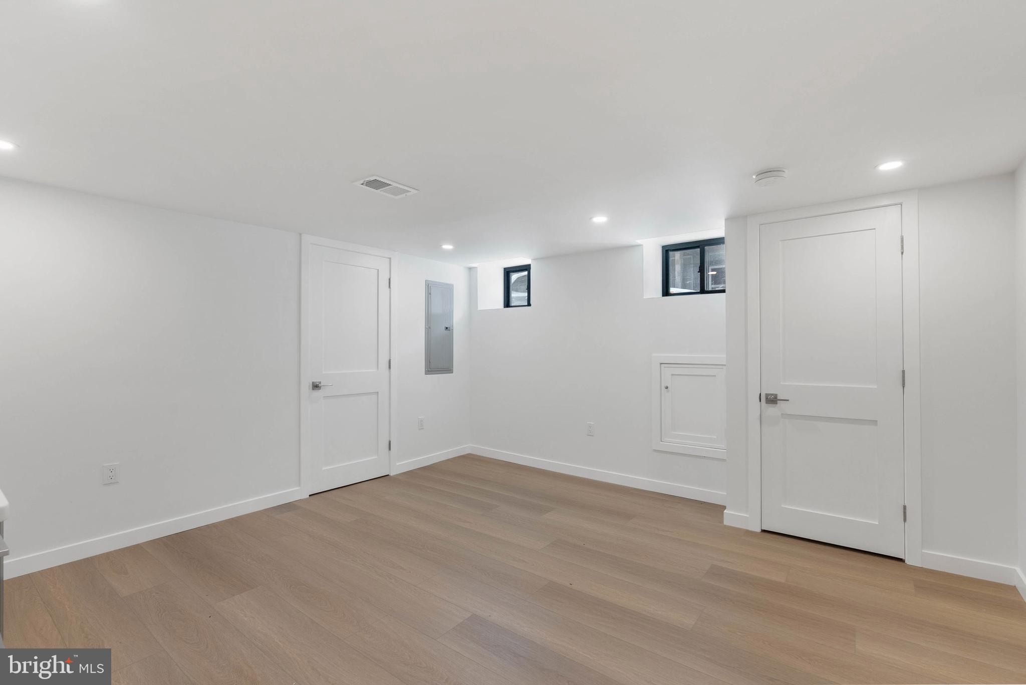 NEWBOLD - Residential