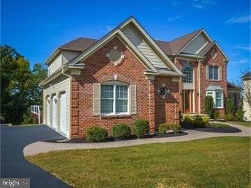 TALL TREES AT THOR - Residential